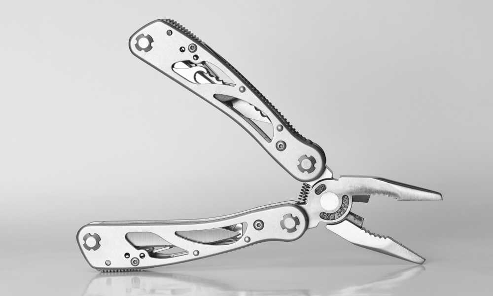 How to Carry a Multi-tool on a Plane