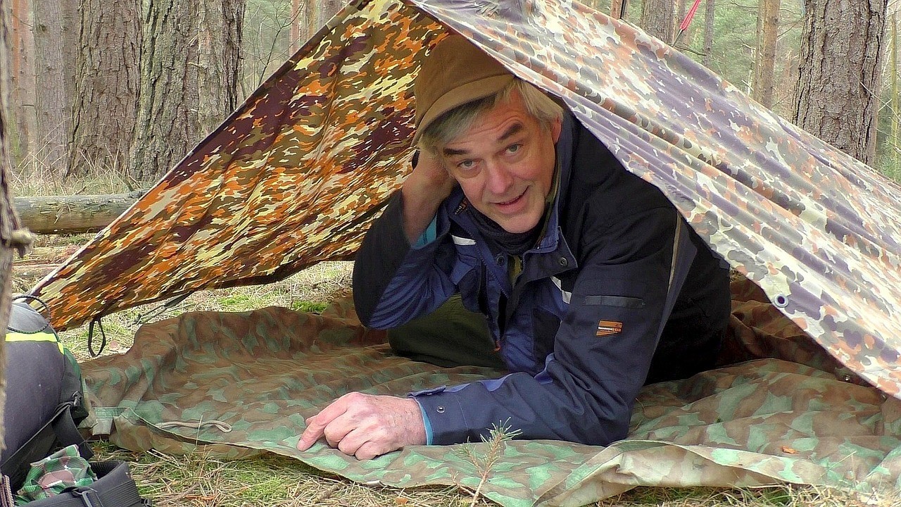Using a Camouflage Tarp
