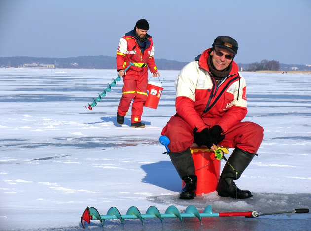 Choosing the Best Ice Fishing Rod