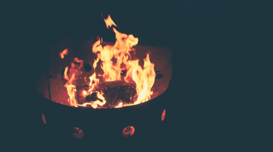 How to Put Out a Fire Pit Fire Safely and Effectively