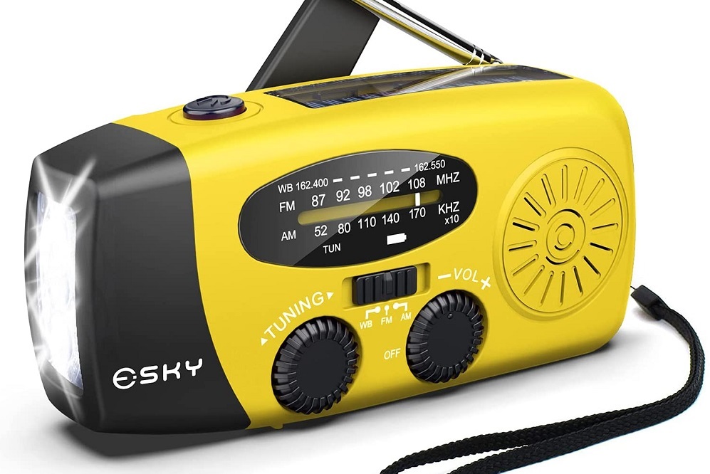 sky solar powered radio
